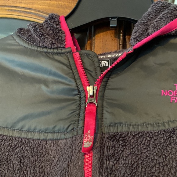 Jacket - Picture 3 of 9